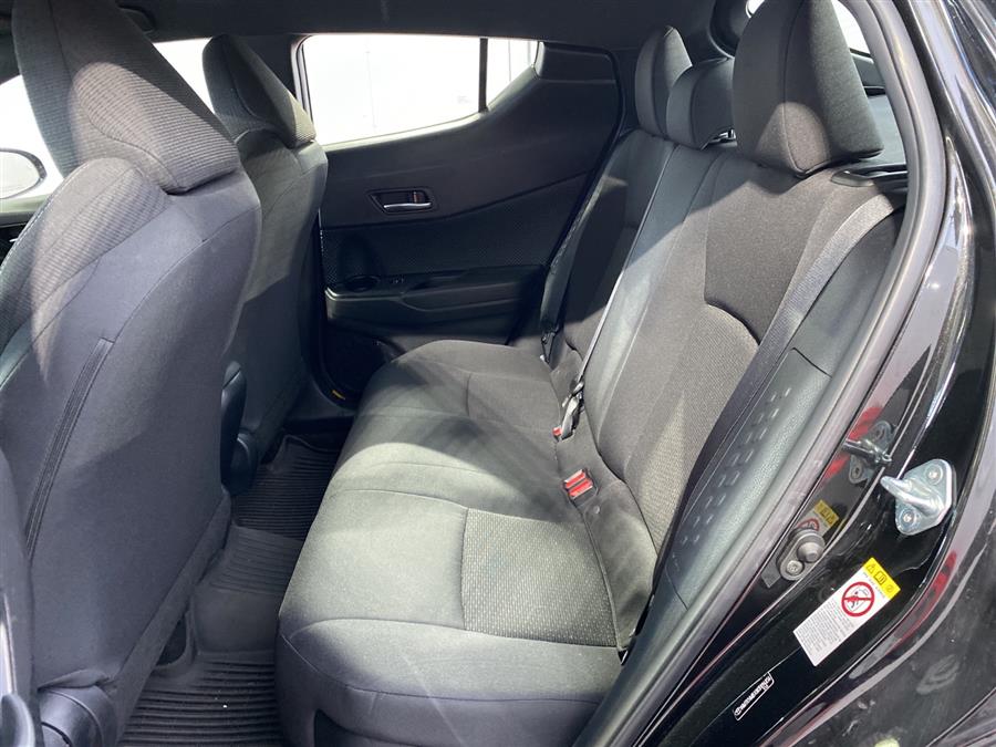 Used Toyota C-hr LE 2019 | Queens Auto Mall. Richmond Hill, New York Used Toyota C-hr LE 2019 | Queens Auto Mall. Richmond Hill, New York