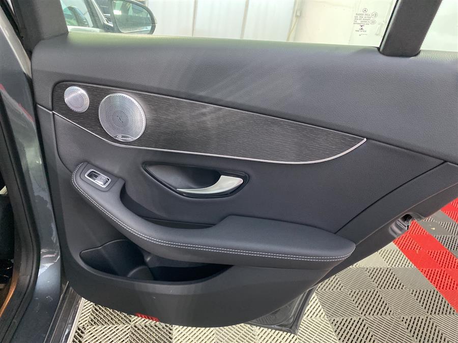 Used Mercedes-benz C-class C 300 2021 | Queens Auto Mall. Richmond Hill, New York Used Mercedes-benz C-class C 300 2021 | Queens Auto Mall. Richmond Hill, New York