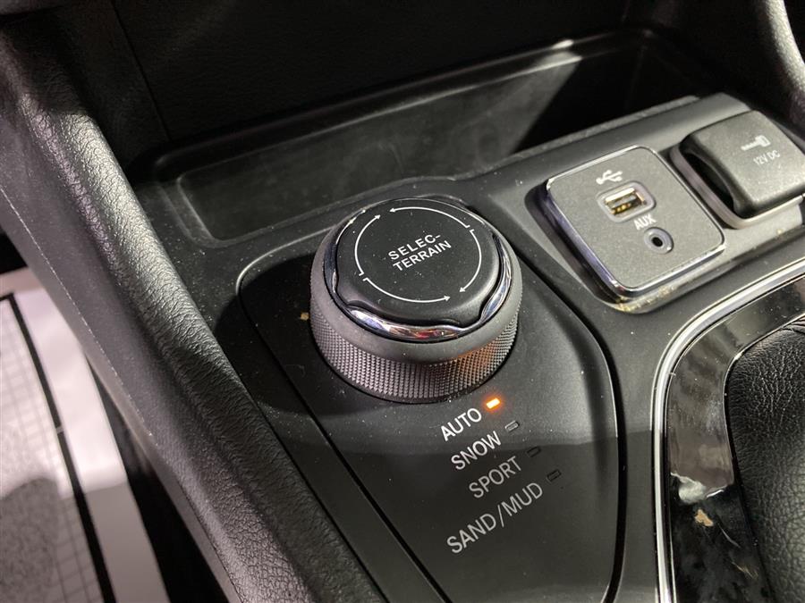 Used Jeep Cherokee Limited 2019 | Queens Auto Mall. Richmond Hill, New York Used Jeep Cherokee Limited 2019 | Queens Auto Mall. Richmond Hill, New York