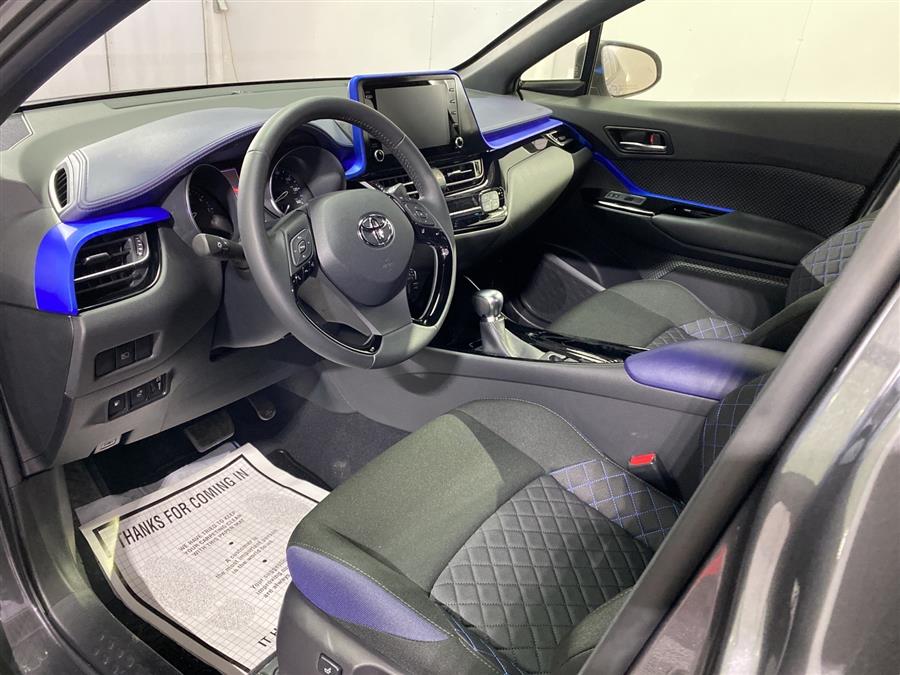 Used Toyota C-hr LE 2021 | Queens Auto Mall. Richmond Hill, New York Used Toyota C-hr LE 2021 | Queens Auto Mall. Richmond Hill, New York