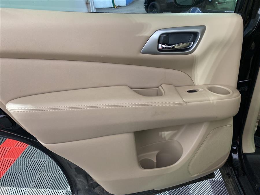 Used Nissan Pathfinder SV 2019 | Queens Auto Mall. Richmond Hill, New York Used Nissan Pathfinder SV 2019 | Queens Auto Mall. Richmond Hill, New York