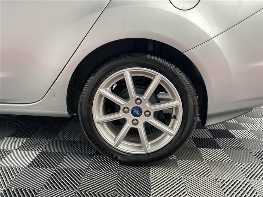 Used Ford Fiesta SE 2019 | Queens Auto Mall. Richmond Hill, New York Used Ford Fiesta SE 2019 | Queens Auto Mall. Richmond Hill, New York