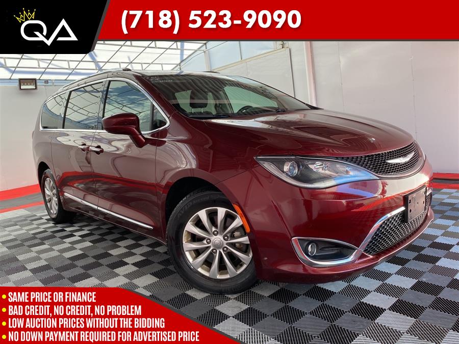 Used Chrysler Pacifica Touring L 2019 | Queens Auto Mall. Richmond Hill, New York