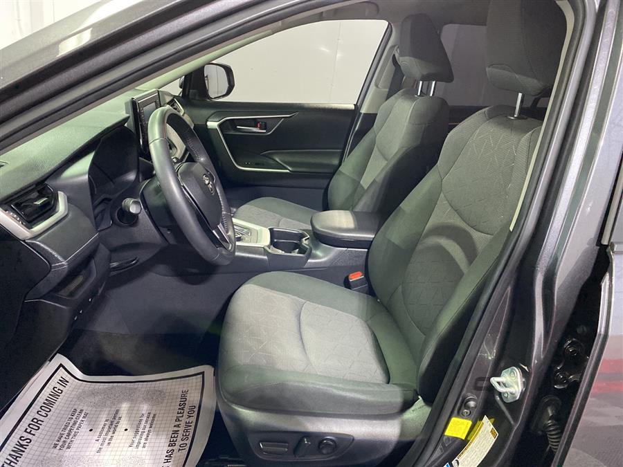 Used Toyota Rav4 Hybrid XLE 2020 | Queens Auto Mall. Richmond Hill, New York Used Toyota Rav4 Hybrid XLE 2020 | Queens Auto Mall. Richmond Hill, New York