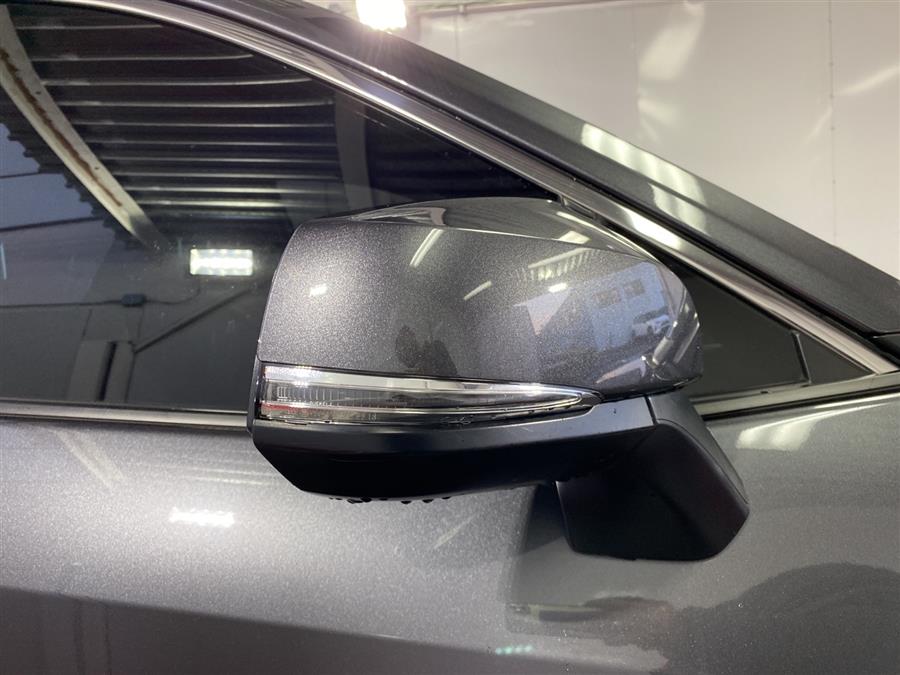 Used Toyota Rav4 Hybrid XLE 2020 | Queens Auto Mall. Richmond Hill, New York Used Toyota Rav4 Hybrid XLE 2020 | Queens Auto Mall. Richmond Hill, New York