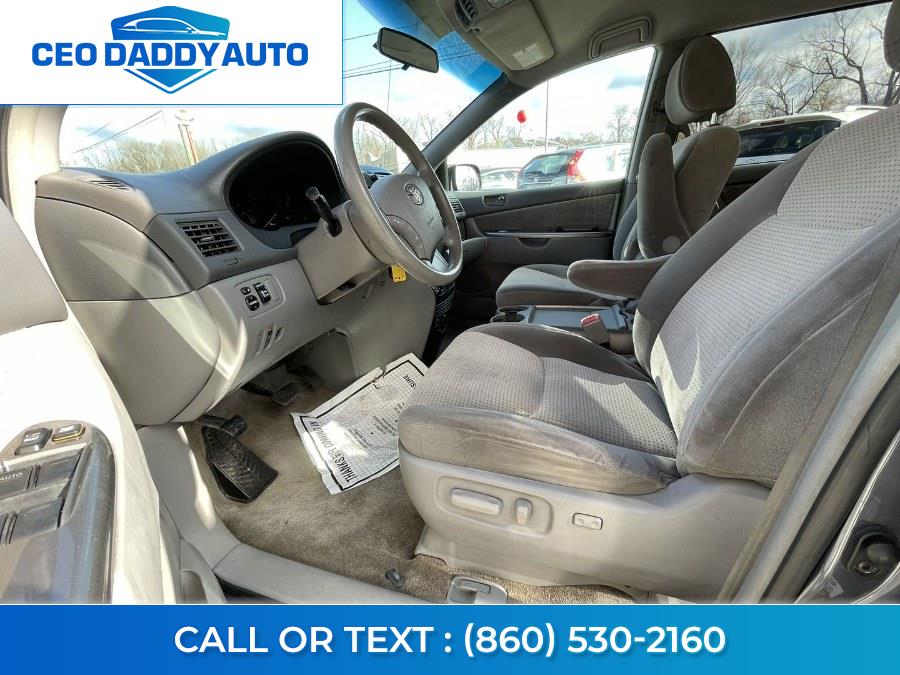 2010 Toyota Sienna 5dr 7-Pass Van LE AWD (Natl), available for sale in Online only, Connecticut | CEO DADDY AUTO. Online only, Connecticut 2010 Toyota Sienna 5dr 7-Pass Van LE AWD (Natl), available for sale in Online only, Connecticut | CEO DADDY AUTO. Online only, Connecticut