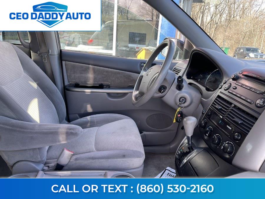 2010 Toyota Sienna 5dr 7-Pass Van LE AWD (Natl), available for sale in Online only, Connecticut | CEO DADDY AUTO. Online only, Connecticut 2010 Toyota Sienna 5dr 7-Pass Van LE AWD (Natl), available for sale in Online only, Connecticut | CEO DADDY AUTO. Online only, Connecticut