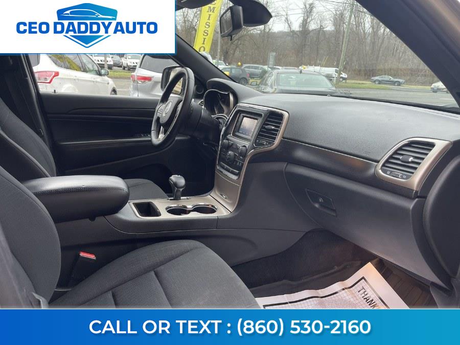 2014 Jeep Grand Cherokee RWD 4dr Laredo, available for sale in Online only, Connecticut | CEO DADDY AUTO. Online only, Connecticut 2014 Jeep Grand Cherokee RWD 4dr Laredo, available for sale in Online only, Connecticut | CEO DADDY AUTO. Online only, Connecticut