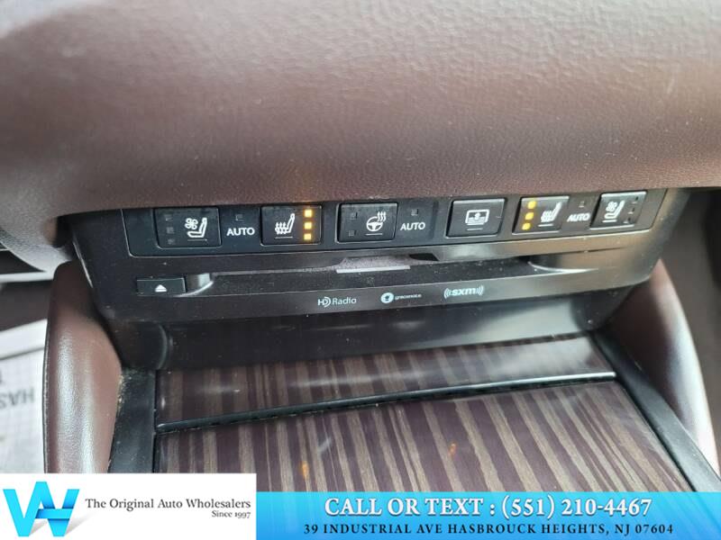 2019 Lexus ES ES 350 Luxury FWD, available for sale in Lodi, New Jersey | AW Auto & Truck Wholesalers, Inc. Lodi, New Jersey 2019 Lexus ES ES 350 Luxury FWD, available for sale in Lodi, New Jersey | AW Auto & Truck Wholesalers, Inc. Lodi, New Jersey