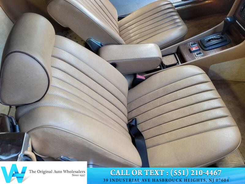 1981 Mercedes-Benz 380 Series 2dr Roadster 380SL, available for sale in Lodi, New Jersey | AW Auto & Truck Wholesalers, Inc. Lodi, New Jersey 1981 Mercedes-Benz 380 Series 2dr Roadster 380SL, available for sale in Lodi, New Jersey | AW Auto & Truck Wholesalers, Inc. Lodi, New Jersey