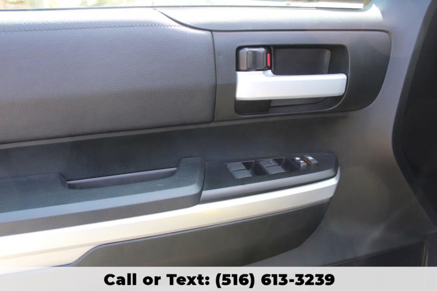 2017 Toyota Tundra 4WD SR5 Double Cab 6.5'' Bed 5.7L, available for sale in Great Neck, New York | Great Neck Car Buyers & Sellers. Great Neck, New York 2017 Toyota Tundra 4WD SR5 Double Cab 6.5'' Bed 5.7L, available for sale in Great Neck, New York | Great Neck Car Buyers & Sellers. Great Neck, New York