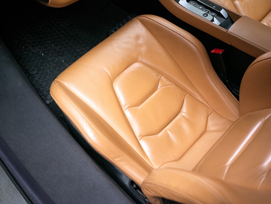 Used McLaren MP4-12C 12C 2012 | Meccanic Shop North Inc. North Salem, New York Used McLaren MP4-12C 12C 2012 | Meccanic Shop North Inc. North Salem, New York