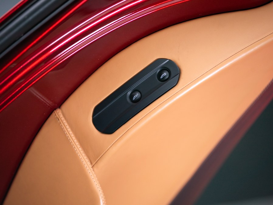 Used McLaren MP4-12C 12C 2012 | Meccanic Shop North Inc. North Salem, New York Used McLaren MP4-12C 12C 2012 | Meccanic Shop North Inc. North Salem, New York