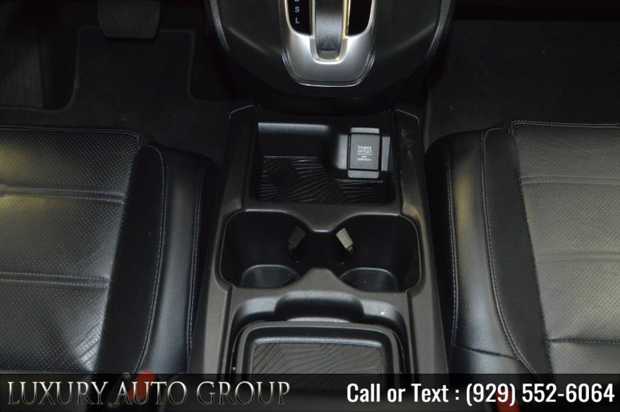 2017 Honda CR-V EX-L AWD, available for sale in Bronx, New York | Luxury Auto Group. Bronx, New York 2017 Honda CR-V EX-L AWD, available for sale in Bronx, New York | Luxury Auto Group. Bronx, New York
