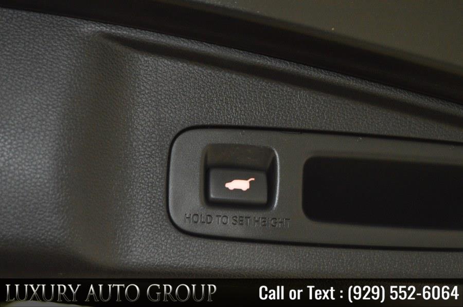 2017 Honda CR-V EX-L AWD, available for sale in Bronx, New York | Luxury Auto Group. Bronx, New York 2017 Honda CR-V EX-L AWD, available for sale in Bronx, New York | Luxury Auto Group. Bronx, New York