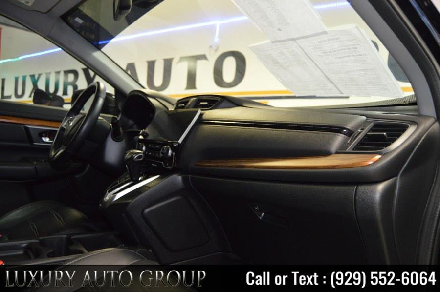 2017 Honda CR-V EX-L AWD, available for sale in Bronx, New York | Luxury Auto Group. Bronx, New York 2017 Honda CR-V EX-L AWD, available for sale in Bronx, New York | Luxury Auto Group. Bronx, New York