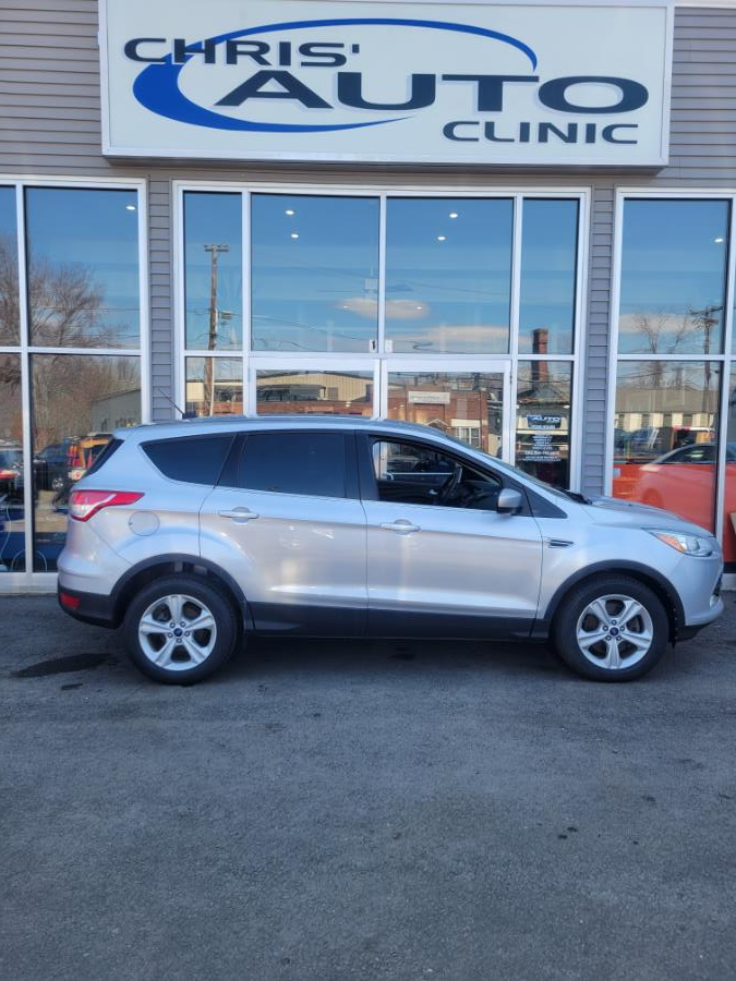 Used Ford Escape 4WD 4dr SE 2015 | Chris's Auto Clinic. Plainville, Connecticut