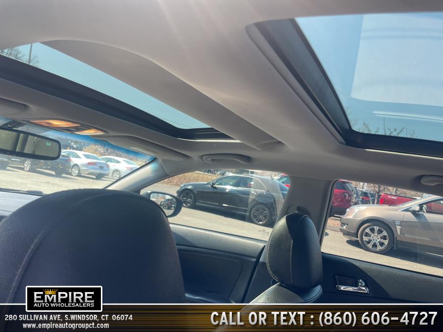 Used Kia Optima 4dr Sdn 2.0T Auto SX 2011 | Empire Auto Wholesalers. S.Windsor, Connecticut Used Kia Optima 4dr Sdn 2.0T Auto SX 2011 | Empire Auto Wholesalers. S.Windsor, Connecticut