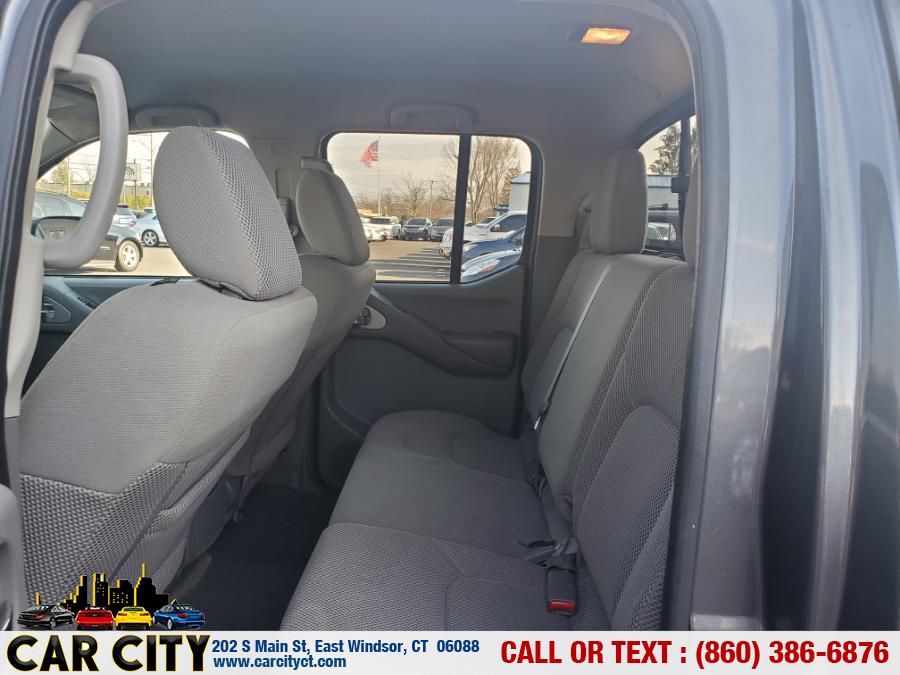 2016 Nissan Frontier 4WD Crew Cab SWB Auto SV, available for sale in East Windsor, Connecticut | Car City LLC. East Windsor, Connecticut 2016 Nissan Frontier 4WD Crew Cab SWB Auto SV, available for sale in East Windsor, Connecticut | Car City LLC. East Windsor, Connecticut