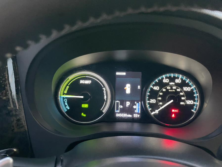 Used Mitsubishi Outlander PHEV SEL S-AWC 2018 | Green Light Auto Wholesale. Daly City, California Used Mitsubishi Outlander PHEV SEL S-AWC 2018 | Green Light Auto Wholesale. Daly City, California