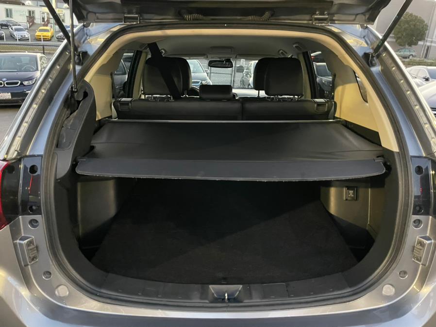 Used Mitsubishi Outlander PHEV SEL S-AWC 2018 | Green Light Auto Wholesale. Daly City, California Used Mitsubishi Outlander PHEV SEL S-AWC 2018 | Green Light Auto Wholesale. Daly City, California