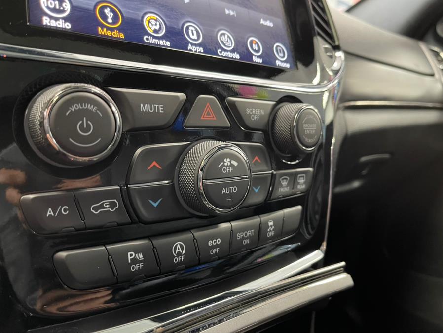 2019 Jeep Grand Cherokee Limited X 4x4, available for sale in Inwood, New York | 5 Towns Drive. Inwood, New York 2019 Jeep Grand Cherokee Limited X 4x4, available for sale in Inwood, New York | 5 Towns Drive. Inwood, New York