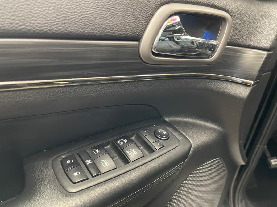 2019 Jeep Grand Cherokee Limited X 4x4, available for sale in Inwood, New York | 5 Towns Drive. Inwood, New York 2019 Jeep Grand Cherokee Limited X 4x4, available for sale in Inwood, New York | 5 Towns Drive. Inwood, New York