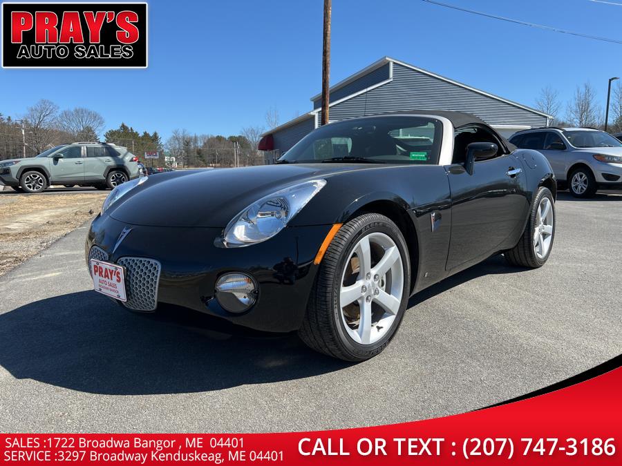 2006 Pontiac Solstice 2dr Convertible, available for sale in Bangor , Maine | Pray's Auto Sales . Bangor , Maine