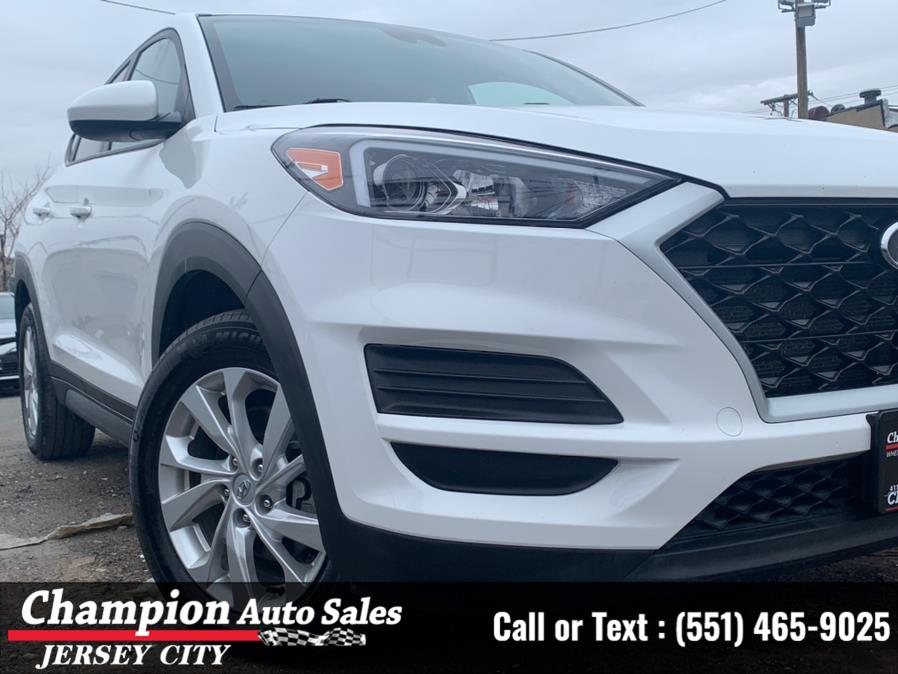 2019 Hyundai Tucson SE AWD, available for sale in Jersey City, New Jersey | Champion Auto Sales. Jersey City, New Jersey