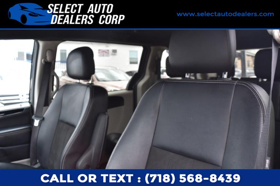 Used Dodge Grand Caravan SXT Wagon 2019 | Select Auto Dealers Corp. Brooklyn, New York Used Dodge Grand Caravan SXT Wagon 2019 | Select Auto Dealers Corp. Brooklyn, New York