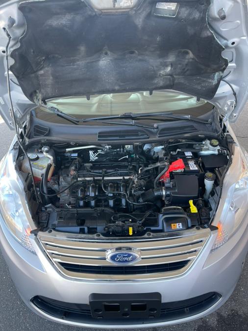 Used Ford Fiesta 4dr Sdn SE 2013 | Supreme Automotive. New Britain, Connecticut Used Ford Fiesta 4dr Sdn SE 2013 | Supreme Automotive. New Britain, Connecticut
