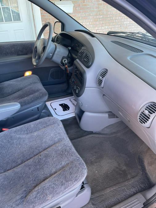 1999 Plymouth Voyager 4dr SE 113" WB, available for sale in New Britain, Connecticut | Supreme Automotive. New Britain, Connecticut 1999 Plymouth Voyager 4dr SE 113" WB, available for sale in New Britain, Connecticut | Supreme Automotive. New Britain, Connecticut