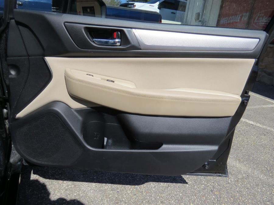 Used Subaru Legacy 2.5i Premium AWD 4dr Sedan 2018 | Lake City Exports Inc. Auburn, Maine Used Subaru Legacy 2.5i Premium AWD 4dr Sedan 2018 | Lake City Exports Inc. Auburn, Maine