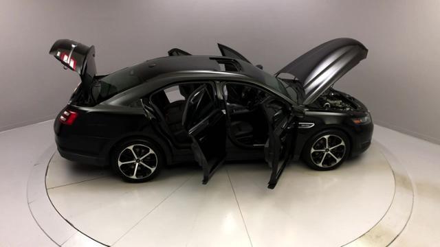 2016 Ford Taurus 4dr Sdn SHO AWD, available for sale in Naugatuck, Connecticut | J&M Automotive Sls&Svc LLC. Naugatuck, Connecticut 2016 Ford Taurus 4dr Sdn SHO AWD, available for sale in Naugatuck, Connecticut | J&M Automotive Sls&Svc LLC. Naugatuck, Connecticut