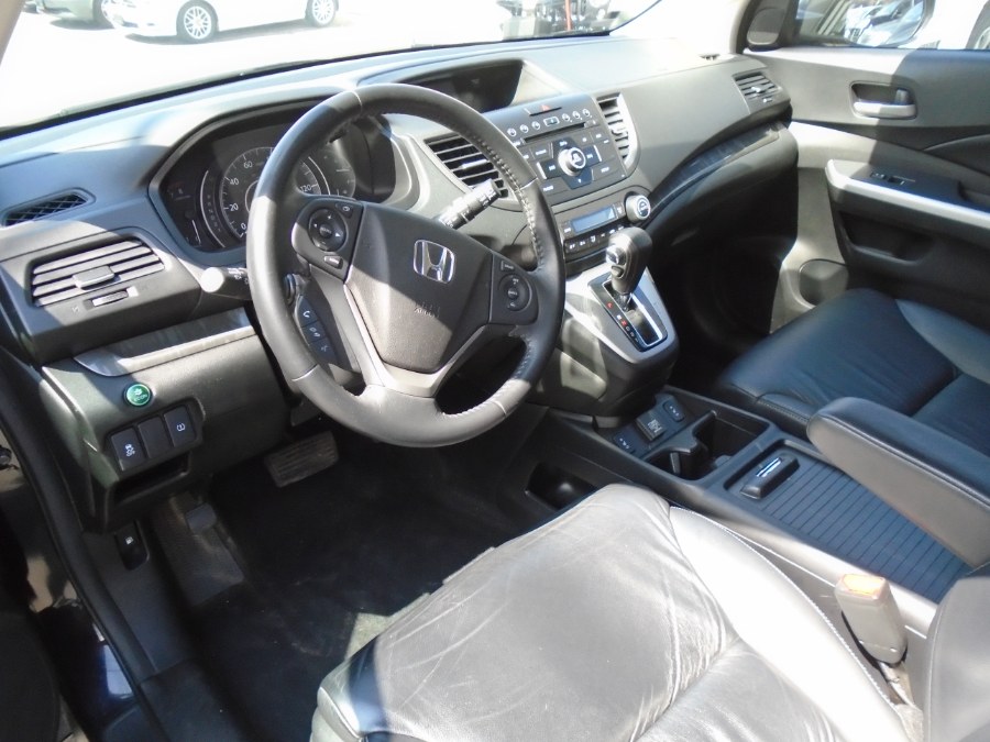 2014 Honda CR-V AWD, available for sale in Waterbury, Connecticut | Jim Juliani Motors. Waterbury, Connecticut