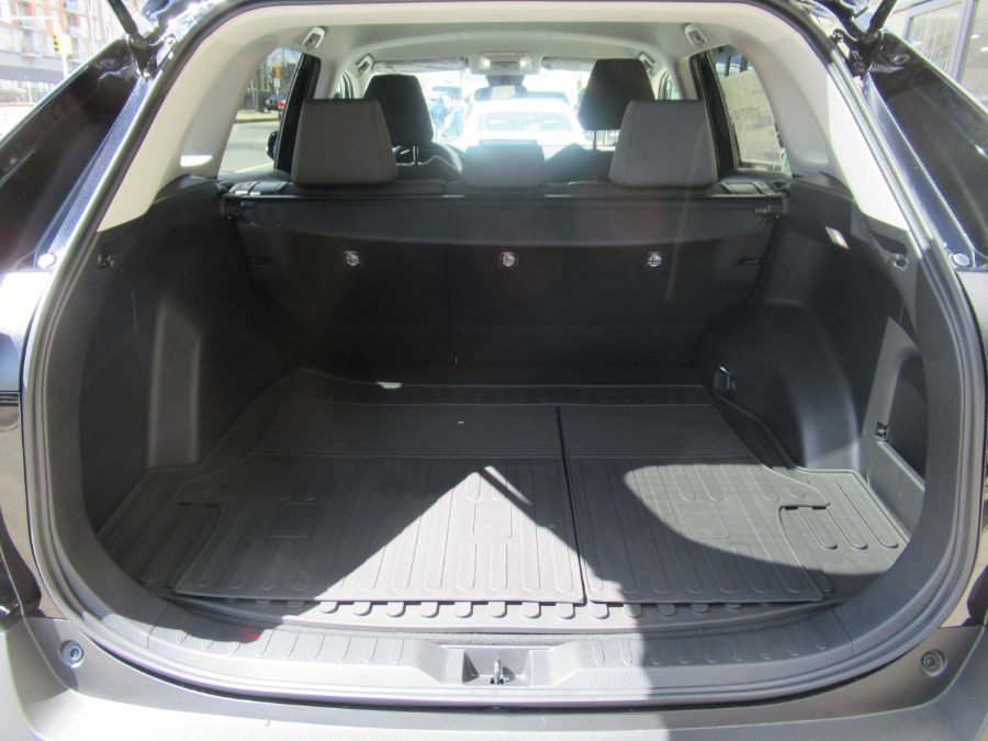 2022 Toyota RAV4 XLE AWD (Natl), available for sale in Woodside, New York | Pepmore Auto Sales Inc.. Woodside, New York 2022 Toyota RAV4 XLE AWD (Natl), available for sale in Woodside, New York | Pepmore Auto Sales Inc.. Woodside, New York