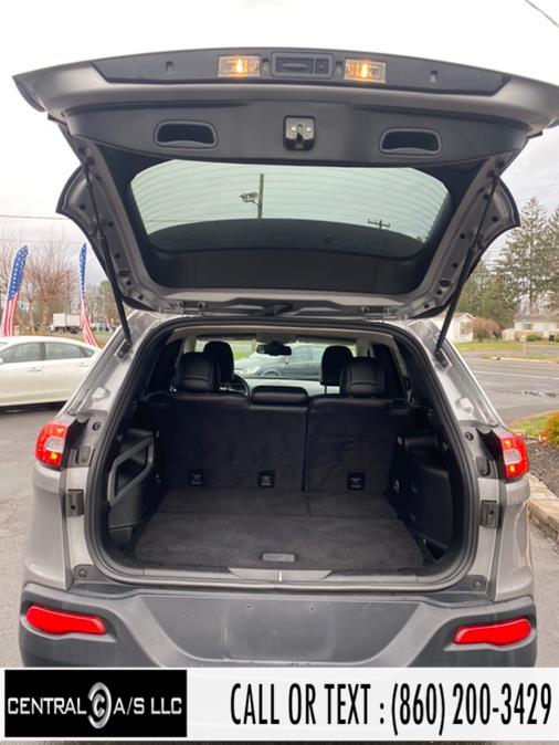 Used Jeep Cherokee 4WD 4dr Limited 2015 | Central A/S LLC. East Windsor, Connecticut Used Jeep Cherokee 4WD 4dr Limited 2015 | Central A/S LLC. East Windsor, Connecticut