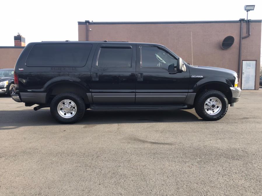 Used Ford Excursion 137" WB 6.0L XLT 4WD 2004 | AutoMax. West Hartford, Connecticut Used Ford Excursion 137" WB 6.0L XLT 4WD 2004 | AutoMax. West Hartford, Connecticut