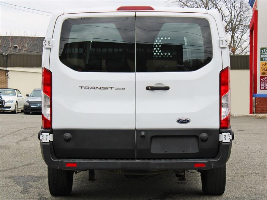 Used Ford Transit-250  2019 | Auto Expo Ent Inc.. Great Neck, New York