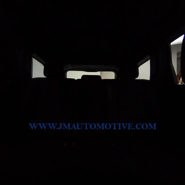 2015 Jeep Grand Cherokee 4WD 4dr Laredo, available for sale in Naugatuck, Connecticut | J&M Automotive Sls&Svc LLC. Naugatuck, Connecticut 2015 Jeep Grand Cherokee 4WD 4dr Laredo, available for sale in Naugatuck, Connecticut | J&M Automotive Sls&Svc LLC. Naugatuck, Connecticut