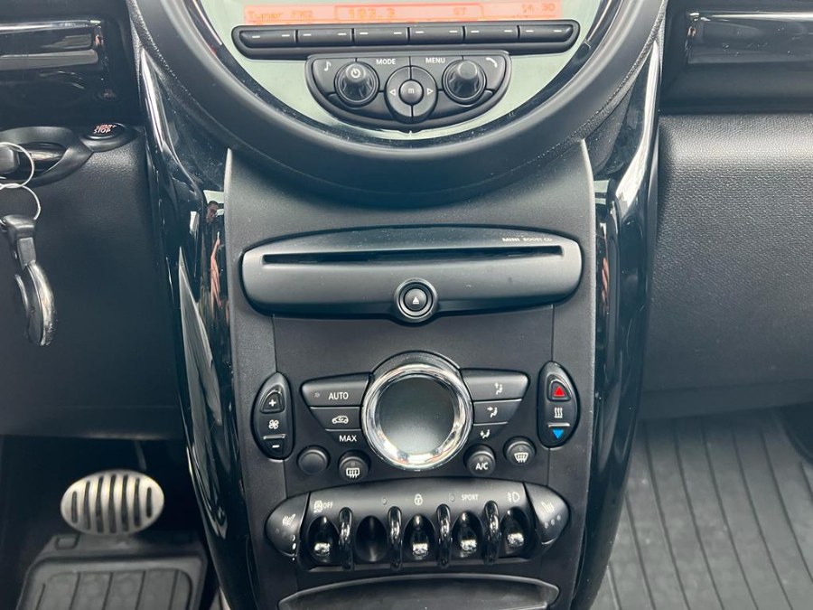2015 MINI Cooper Countryman ALL4 4dr S, available for sale in Peabody, Massachusetts | New Star Motors. Peabody, Massachusetts 2015 MINI Cooper Countryman ALL4 4dr S, available for sale in Peabody, Massachusetts | New Star Motors. Peabody, Massachusetts