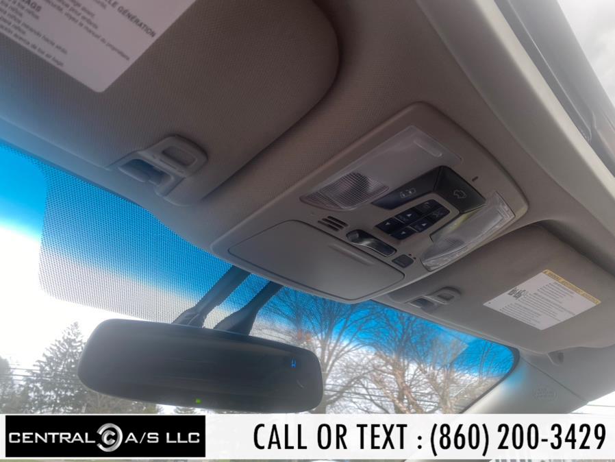 Used Toyota Sienna 5dr 8-Pass Van XLE FWD (Natl) 2015 | Central A/S LLC. East Windsor, Connecticut Used Toyota Sienna 5dr 8-Pass Van XLE FWD (Natl) 2015 | Central A/S LLC. East Windsor, Connecticut