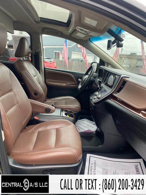 Used Toyota Sienna 5dr 8-Pass Van XLE FWD (Natl) 2015 | Central A/S LLC. East Windsor, Connecticut Used Toyota Sienna 5dr 8-Pass Van XLE FWD (Natl) 2015 | Central A/S LLC. East Windsor, Connecticut