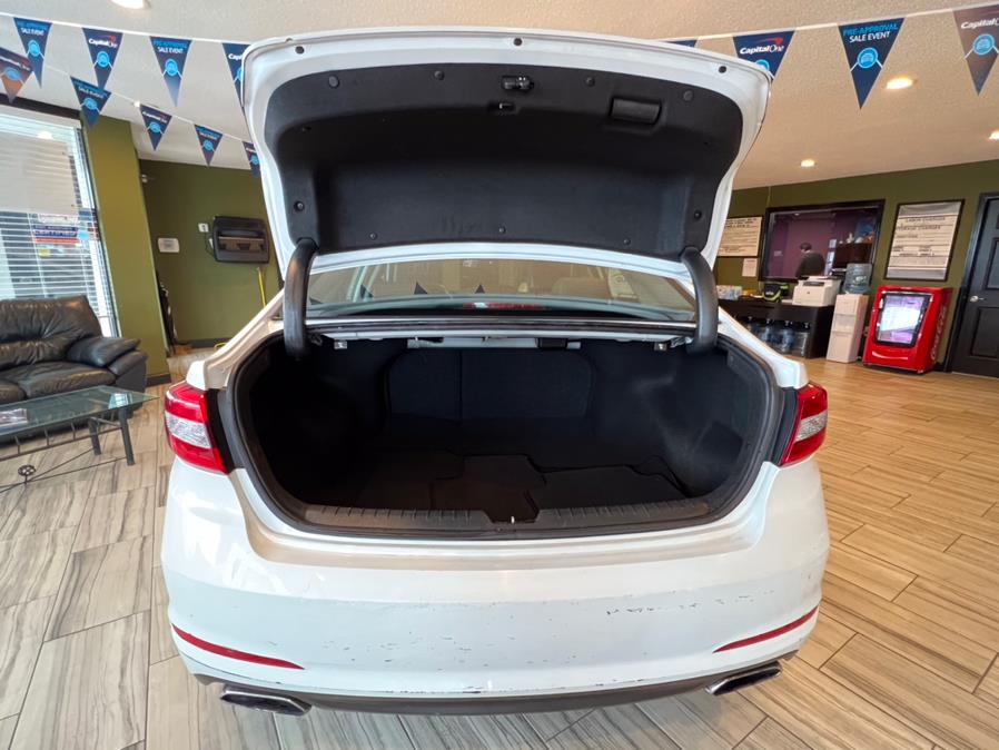 Used Hyundai Sonata 4dr Sdn 2.4L Sport 2015 | AutoMax. West Hartford, Connecticut Used Hyundai Sonata 4dr Sdn 2.4L Sport 2015 | AutoMax. West Hartford, Connecticut