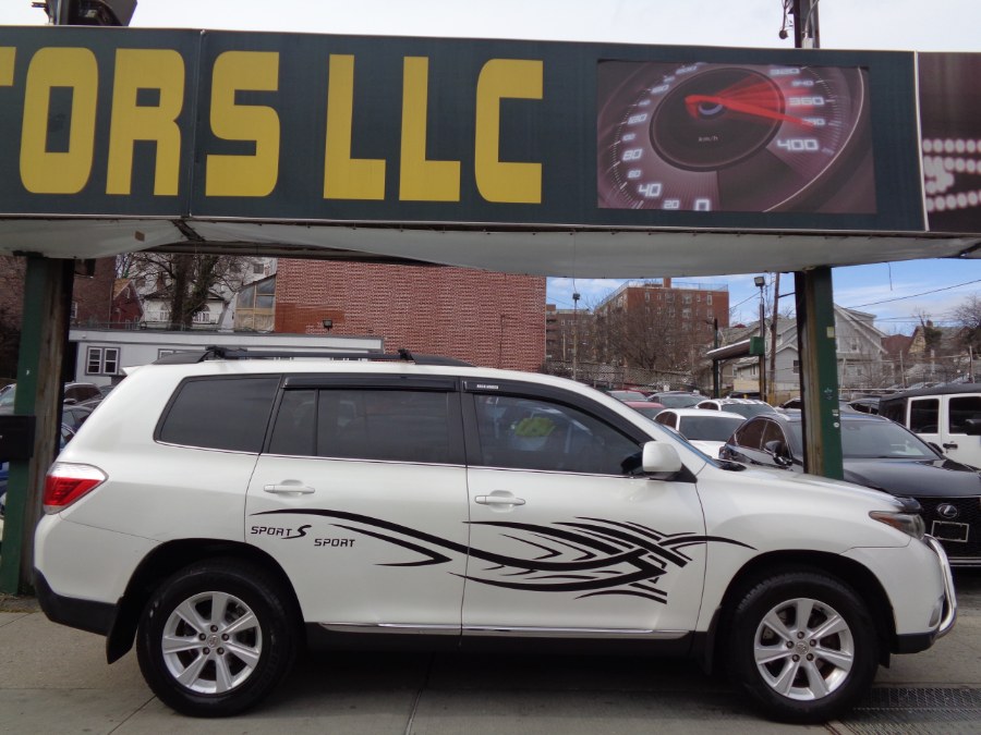 Used Toyota Highlander SE 2011 | Top Speed Motors LLC. Jamaica, New York Used Toyota Highlander SE 2011 | Top Speed Motors LLC. Jamaica, New York