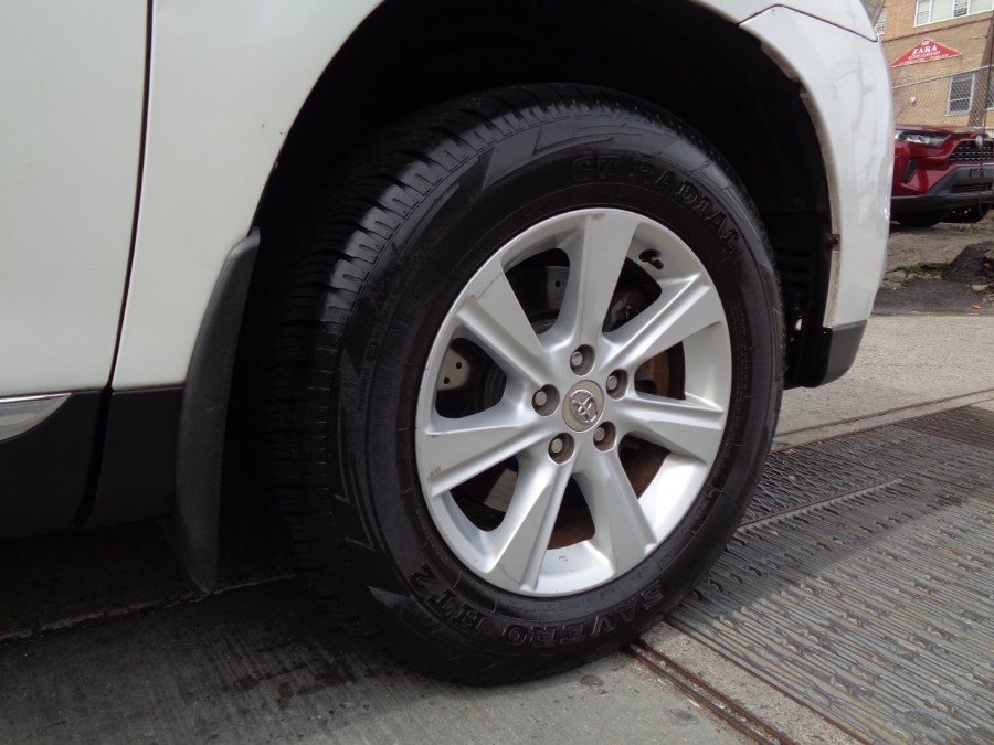 Used Toyota Highlander SE 2011 | Top Speed Motors LLC. Jamaica, New York Used Toyota Highlander SE 2011 | Top Speed Motors LLC. Jamaica, New York