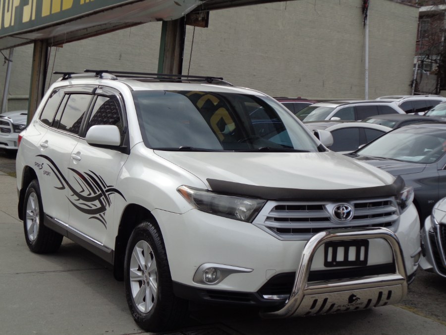 Used Toyota Highlander SE 2011 | Top Speed Motors LLC. Jamaica, New York Used Toyota Highlander SE 2011 | Top Speed Motors LLC. Jamaica, New York