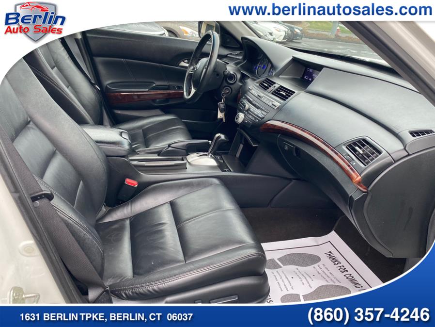 2012 Honda Crosstour 4WD V6 5dr EX-L, available for sale in Berlin, Connecticut | Berlin Auto Sales LLC. Berlin, Connecticut 2012 Honda Crosstour 4WD V6 5dr EX-L, available for sale in Berlin, Connecticut | Berlin Auto Sales LLC. Berlin, Connecticut