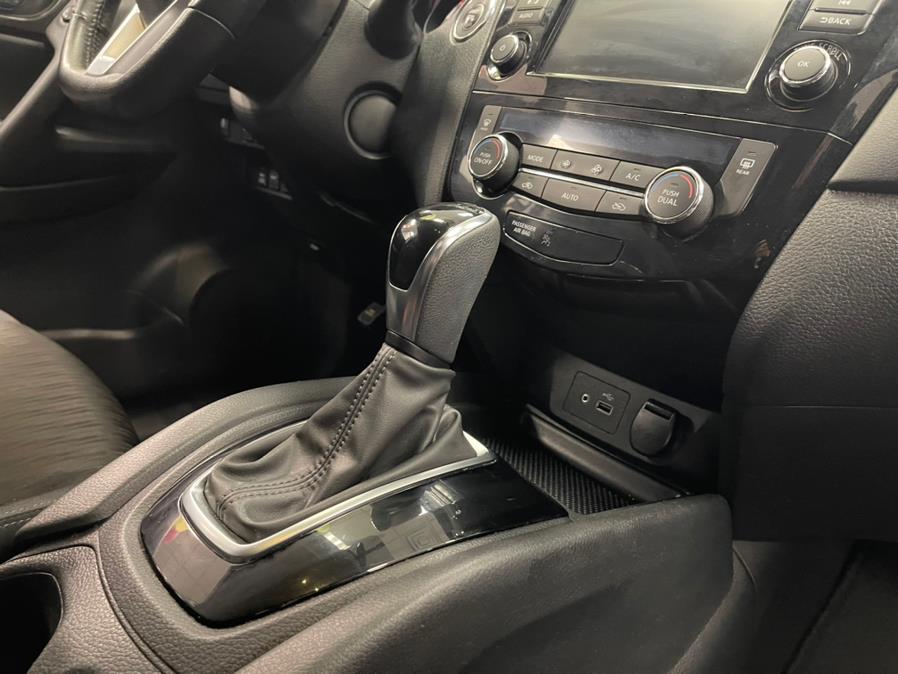2018 Nissan Rogue AWD SV, available for sale in Inwood, New York | 5 Towns Drive. Inwood, New York 2018 Nissan Rogue AWD SV, available for sale in Inwood, New York | 5 Towns Drive. Inwood, New York
