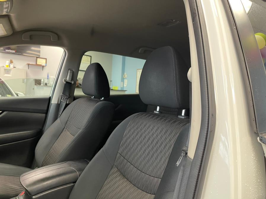 2018 Nissan Rogue AWD SV, available for sale in Inwood, New York | 5 Towns Drive. Inwood, New York 2018 Nissan Rogue AWD SV, available for sale in Inwood, New York | 5 Towns Drive. Inwood, New York